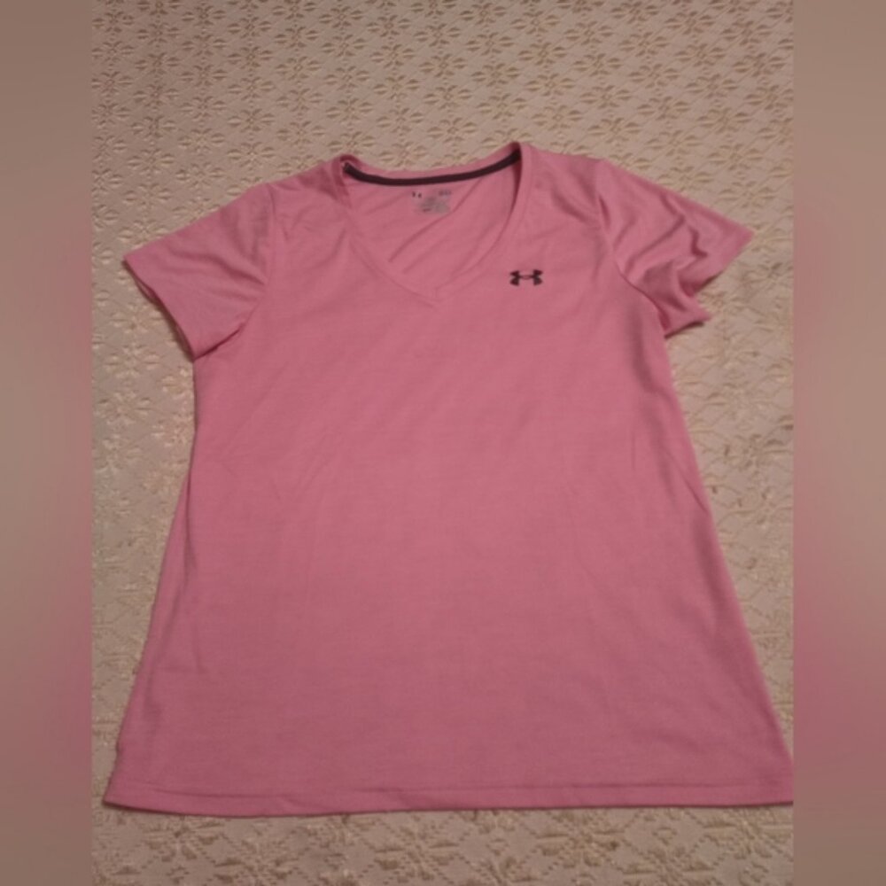Under Armour heat gear pink T-shirt